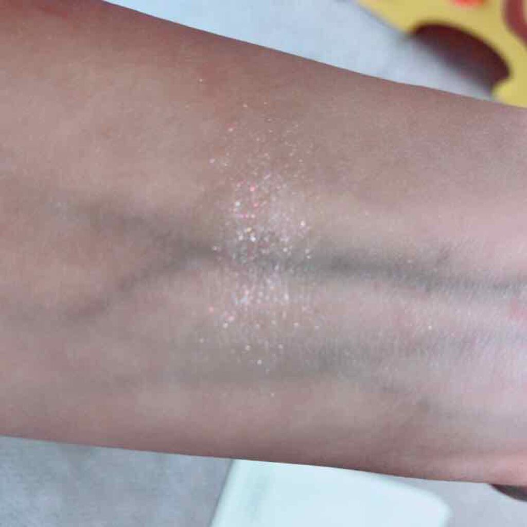 グラマラスヌード アイパレット (クリスマスコフレ 2017)/Visée/メイクアップキットを使ったクチコミ(4枚目)