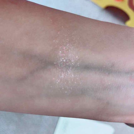 グラマラスヌード アイパレット (クリスマスコフレ 2017)/Visée/メイクアップキットを使ったクチコミ(4枚目)