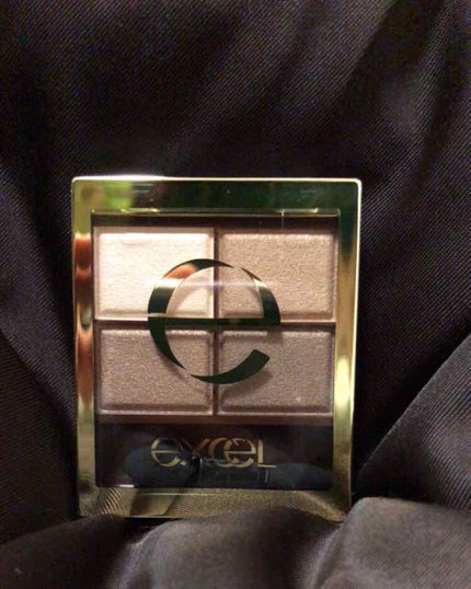 スキニーリッチシャドウ/excel/アイシャドウパレットを使ったクチコミ(1枚目)