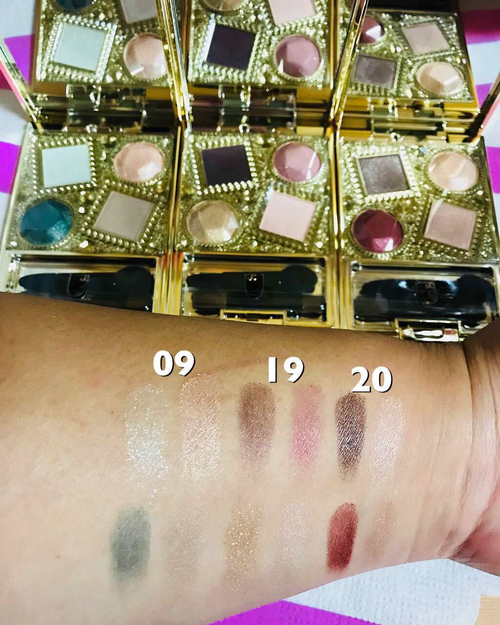 エレガンス ヌーヴェル アイズ/Elégance/アイシャドウパレットを使ったクチコミ(2枚目)