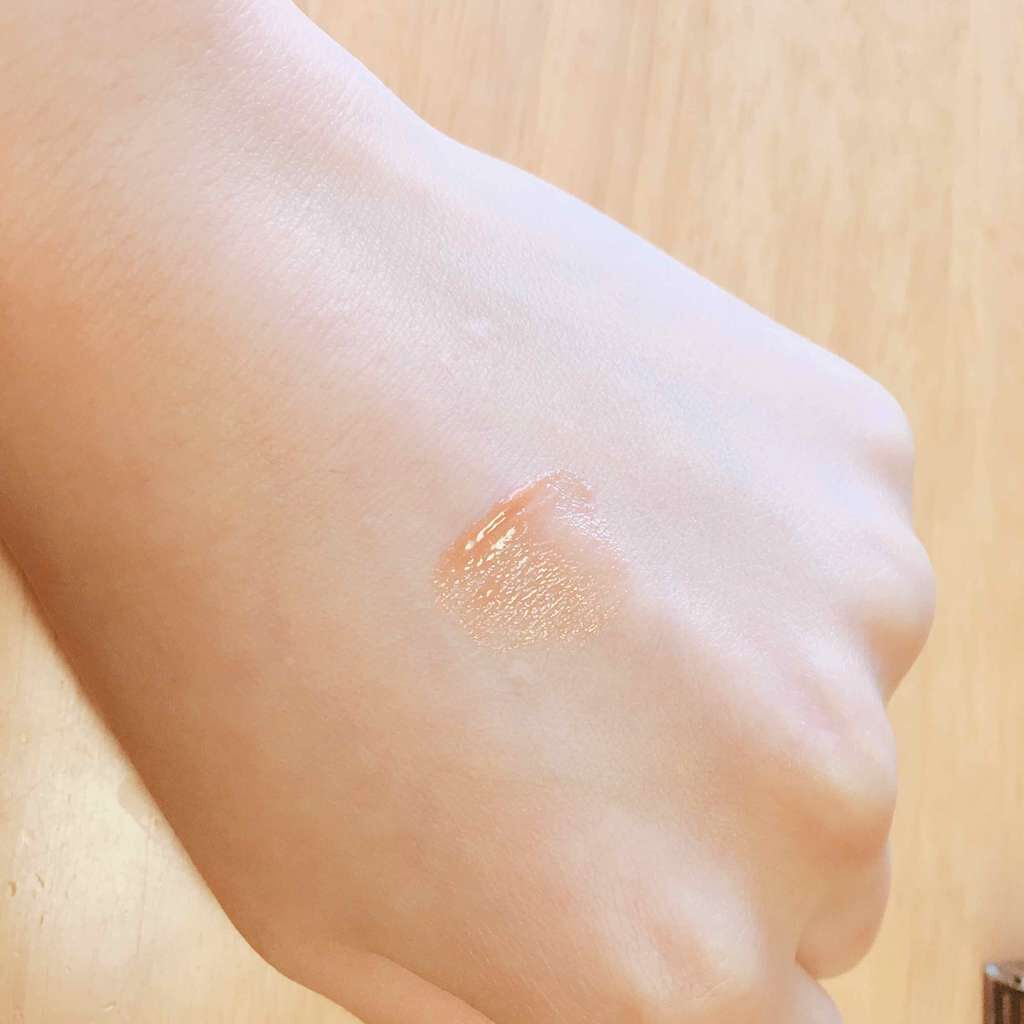 ウイスパーグロスフォーアイ/THREE/リキッドアイシャドウを使ったクチコミ(2枚目)