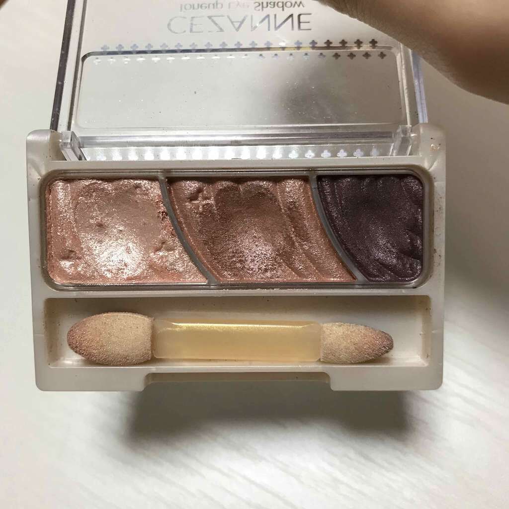 トーンアップアイシャドウ/CEZANNE/アイシャドウパレットを使ったクチコミ(2枚目)