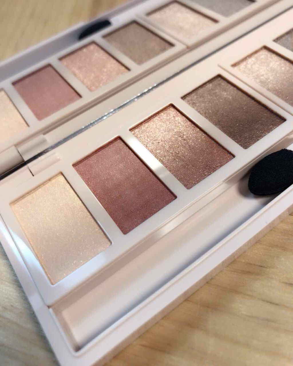 グラマラスヌード アイパレット (クリスマスコフレ 2017)/Visée/メイクアップキットを使ったクチコミ（2枚目）