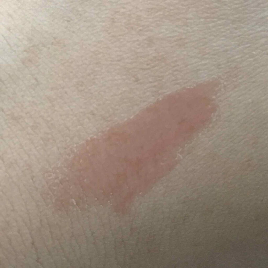 38°C / 99°F リップトリートメント (リップ美容液)/UZU BY FLOWFUSHI/リップケアを使ったクチコミ（2枚目）