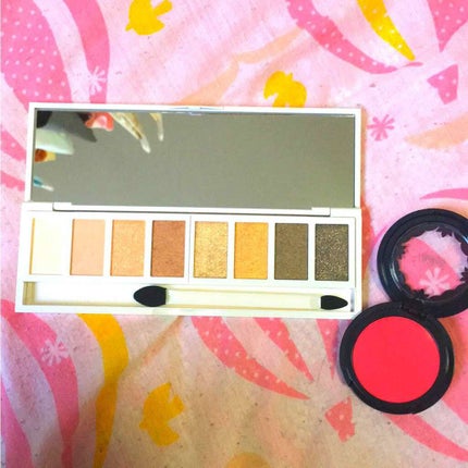 グラマラスヌード アイパレット (クリスマスコフレ 2017)/Visée/メイクアップキットを使ったクチコミ(2枚目)