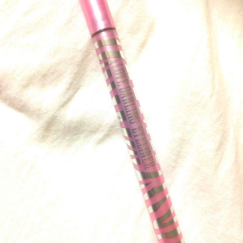 リキッドアイライナー/ラブダーリンコスメ/リキッドアイライナーを使ったクチコミ（1枚目）