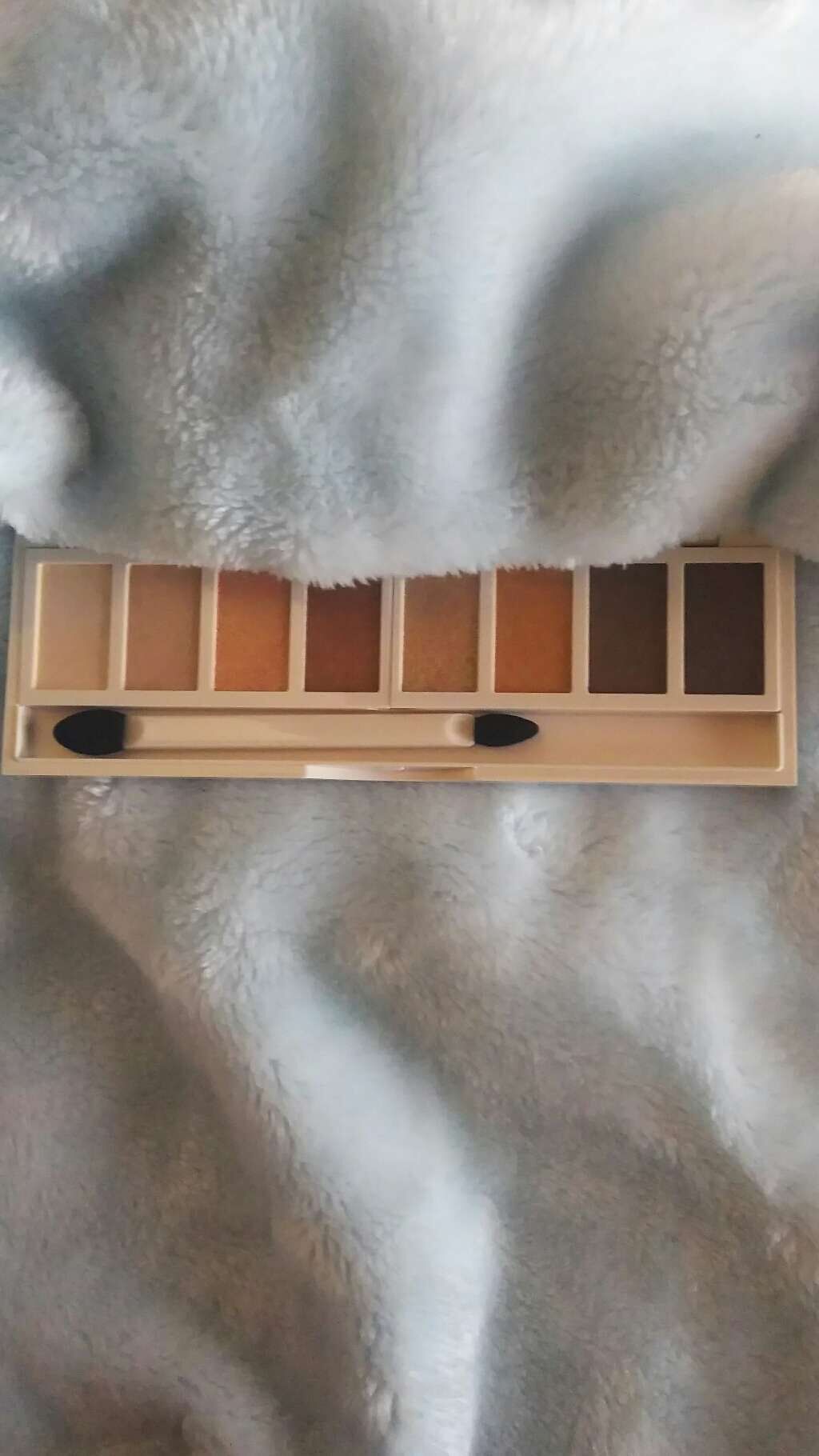 グラマラスヌード アイパレット (クリスマスコフレ 2017)/Visée/メイクアップキットを使ったクチコミ(2枚目)