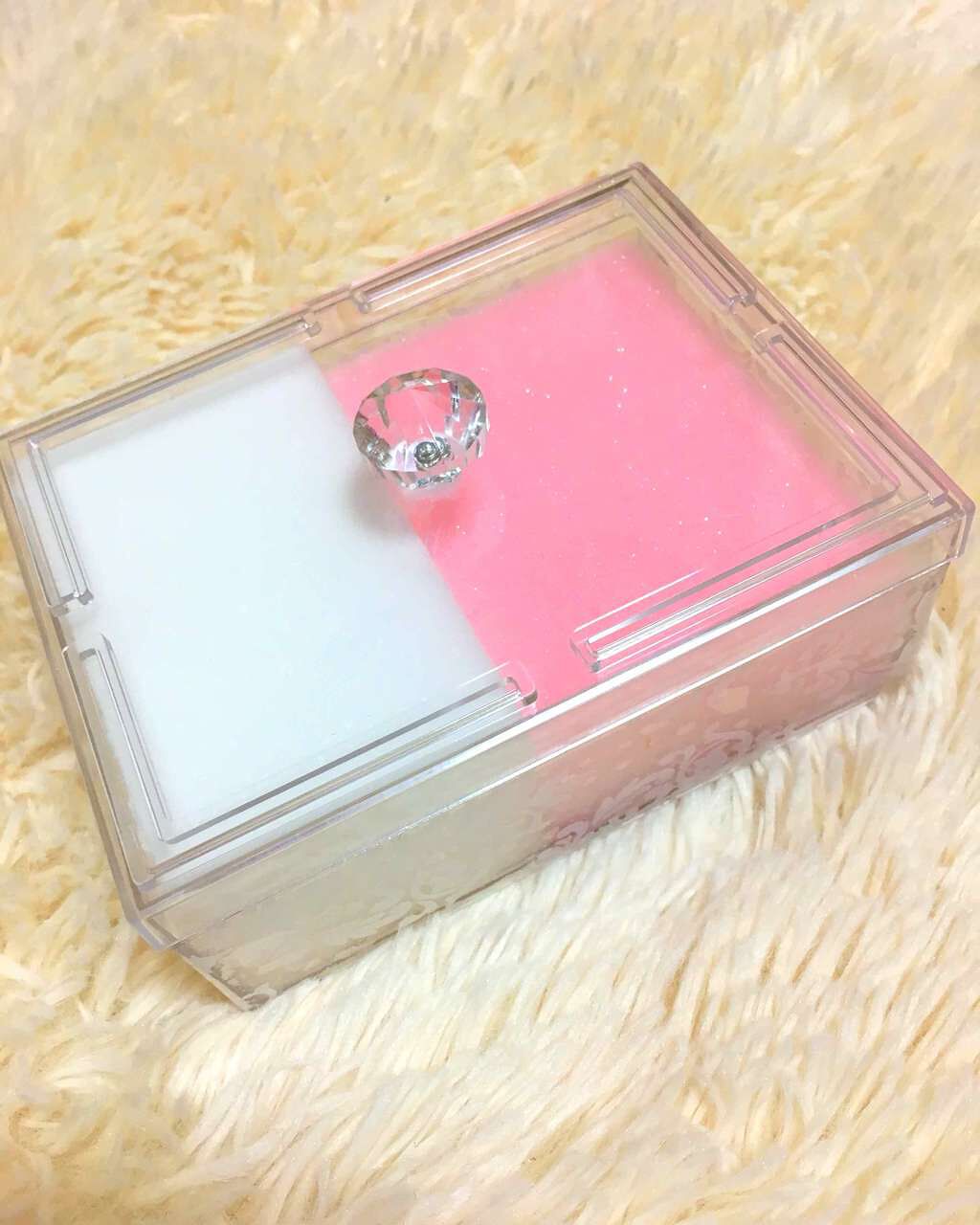 ひろろん on LIPS 「ダイソー商品だけで、メイクブラシクリーナーを作りました😊用意す..」(1枚目)