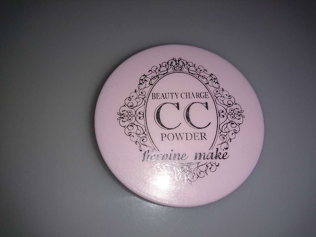 ビューティーチャージ CCパウダー/ヒロインメイク/プレストパウダーを使ったクチコミ（1枚目）