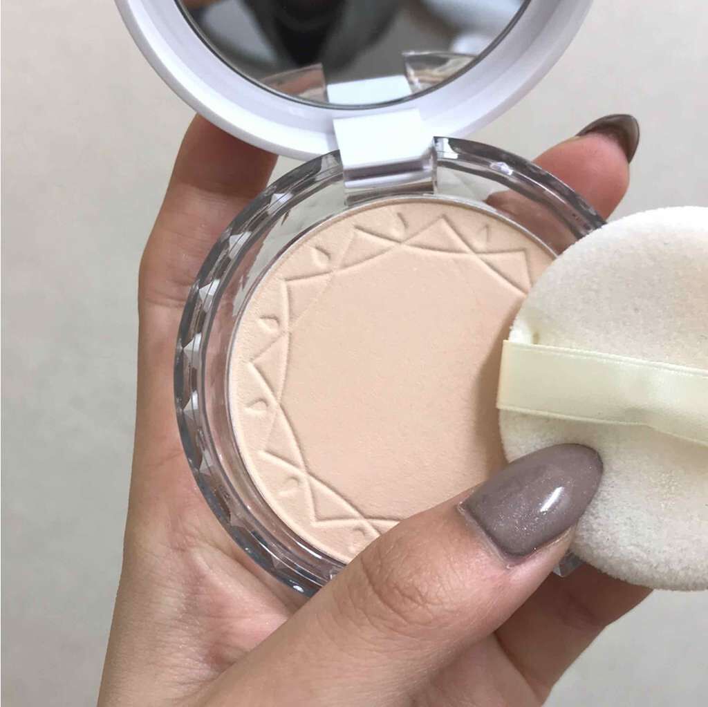 UVクリアフェイスパウダー/CEZANNE/プレストパウダーを使ったクチコミ(2枚目)