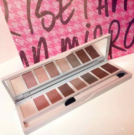 グラマラスヌード アイパレット (クリスマスコフレ 2017)/Visée/メイクアップキットを使ったクチコミ(2枚目)