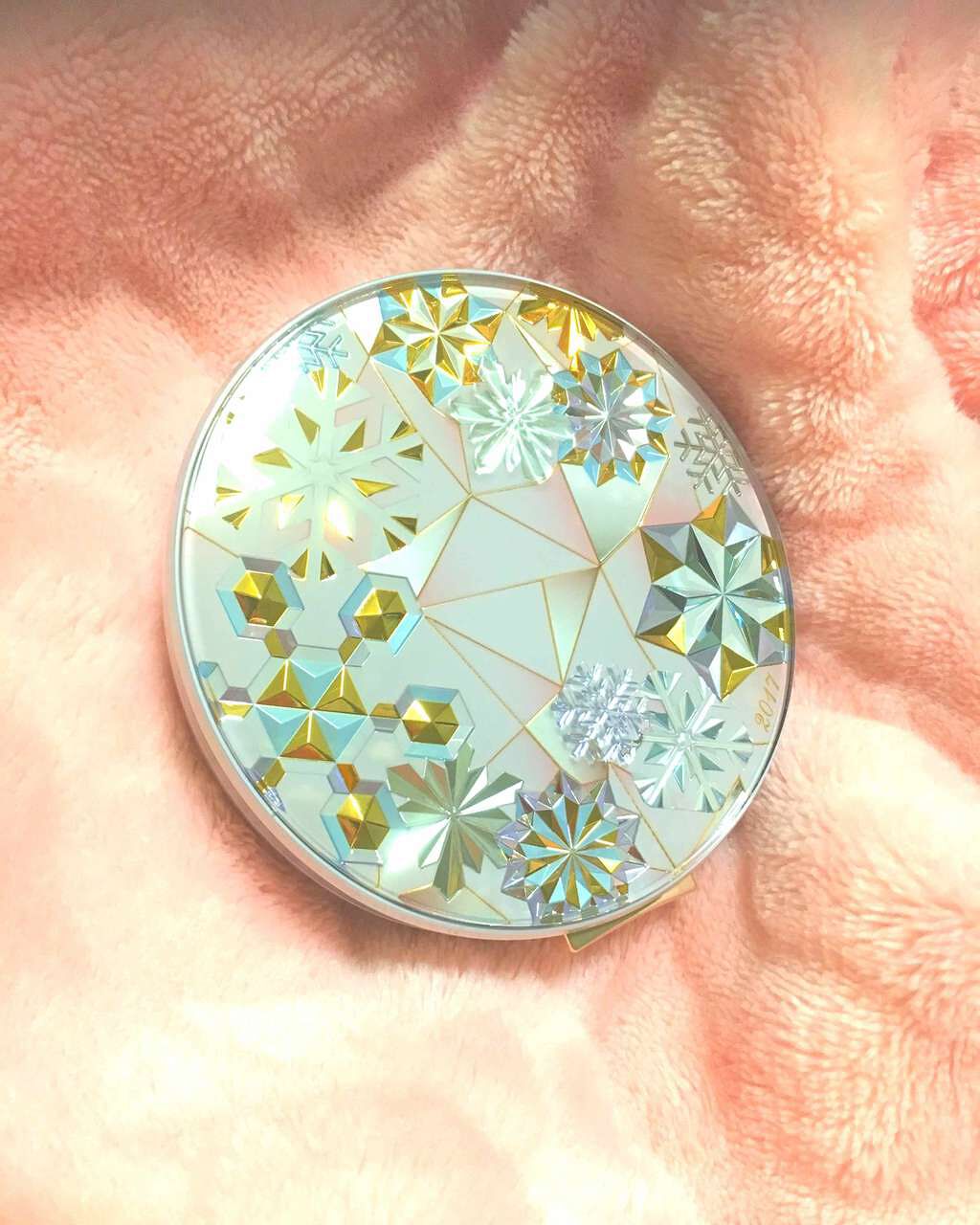 スノービューティー ホワイトニング フェースパウダー 2017/スノービューティー/プレストパウダーを使ったクチコミ(1枚目)