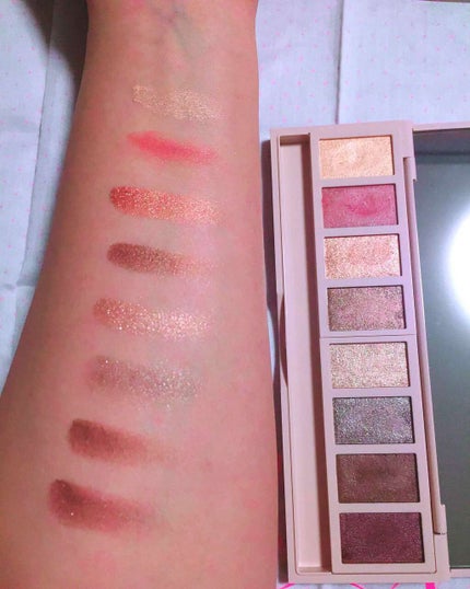 グラマラスヌード アイパレット (クリスマスコフレ 2017)/Visée/メイクアップキットを使ったクチコミ(2枚目)