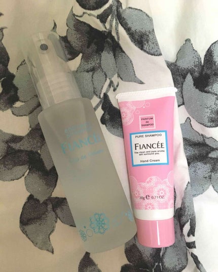 ボディミスト ピュアシャンプーの香り【パッケージリニューアル】/フィアンセ/香水(レディース)を使ったクチコミ(2枚目)