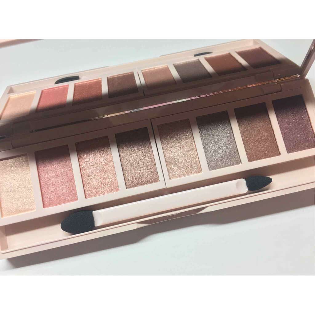 グラマラスヌード アイパレット (クリスマスコフレ 2017)/Visée/メイクアップキットを使ったクチコミ(2枚目)