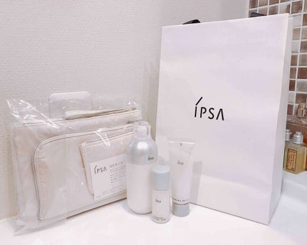 IPSA 冬のMEキットのクチコミ「【イプサ】MEキット(11/17〜限定)
前から気になってサンプル等も使わせてもらっていたメ.....」(1枚目)
