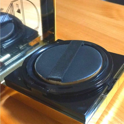 ラディアント タッチ ルクッション/YVES SAINT LAURENT BEAUTE/クッションファンデーションを使ったクチコミ(2枚目)