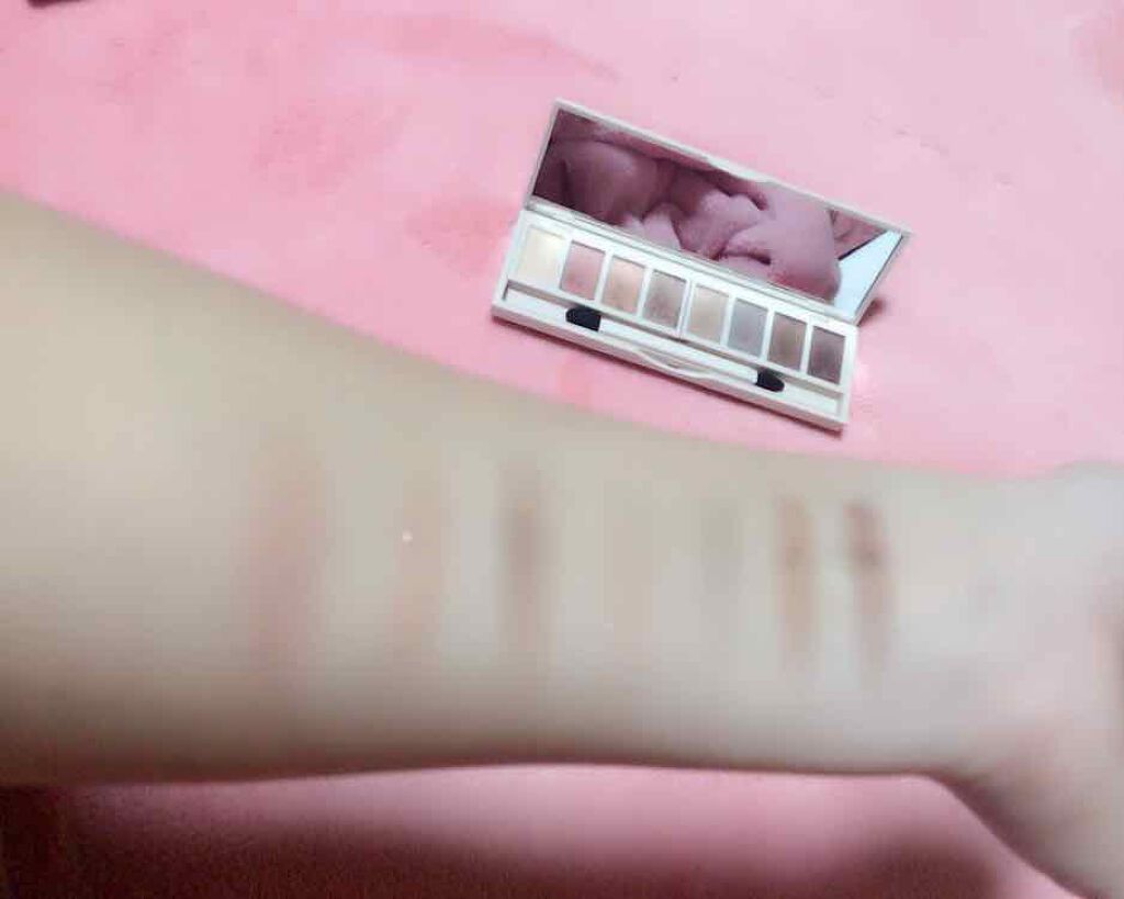 グラマラスヌード アイパレット (クリスマスコフレ 2017)/Visée/メイクアップキットを使ったクチコミ(2枚目)