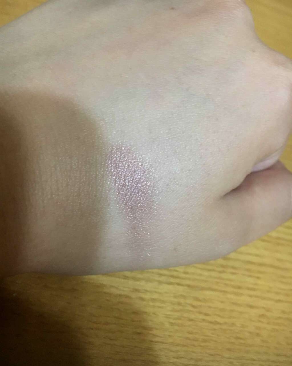 アディクション ザ アイシャドウ 21 Love Affair (P) /ADDICTION/単色アイシャドウを使ったクチコミ（1枚目）