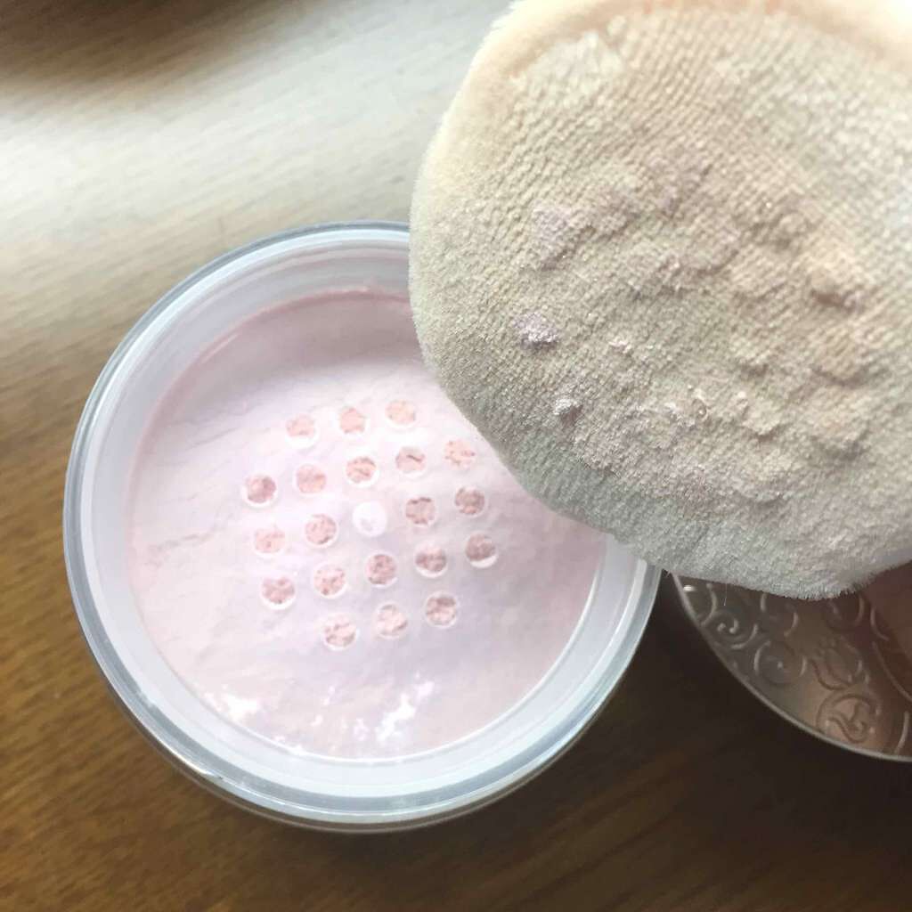 AQ MW フェイスパウダー/DECORTÉ/ルースパウダーを使ったクチコミ(2枚目)