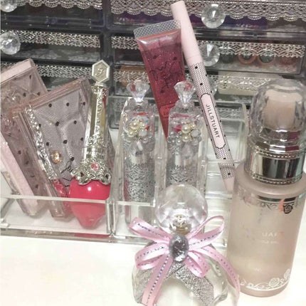 ラスティンググロスリップ/CEZANNE/口紅を使ったクチコミ(2枚目)