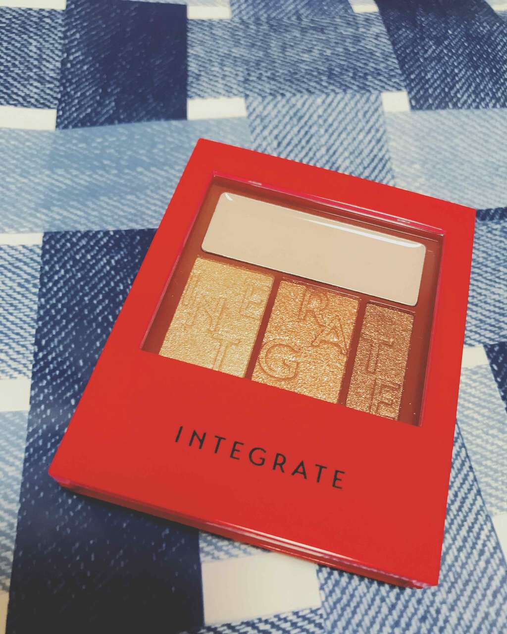 アクセントカラーアイズ CC/インテグレート/アイシャドウパレットを使ったクチコミ(1枚目)