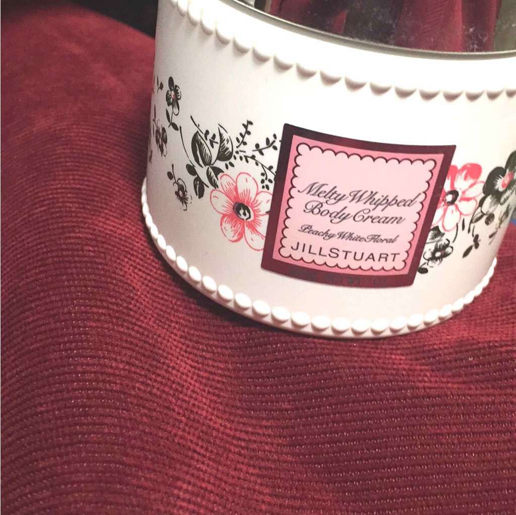 ジルスチュアート リラックス メルティホイップ ボディクリーム/JILL STUART/ボディクリームを使ったクチコミ（1枚目）