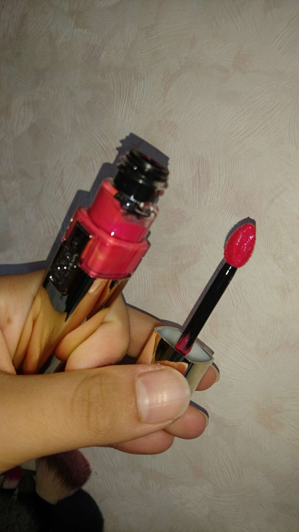 シャインカレス/ロレアル パリ/口紅を使ったクチコミ(2枚目)