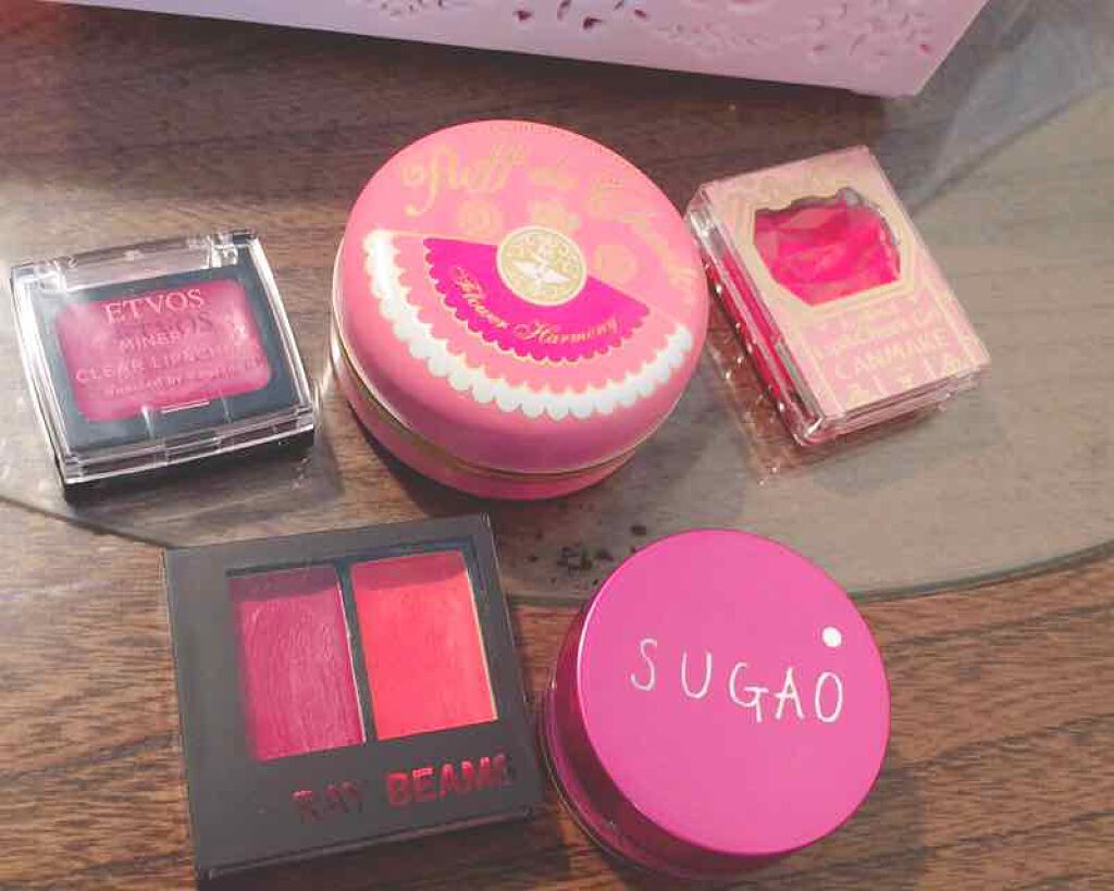 パフ・デ・チーク(フラワーハーモニー)/マジョリカ マジョルカ/パウダーチークを使ったクチコミ（2枚目）