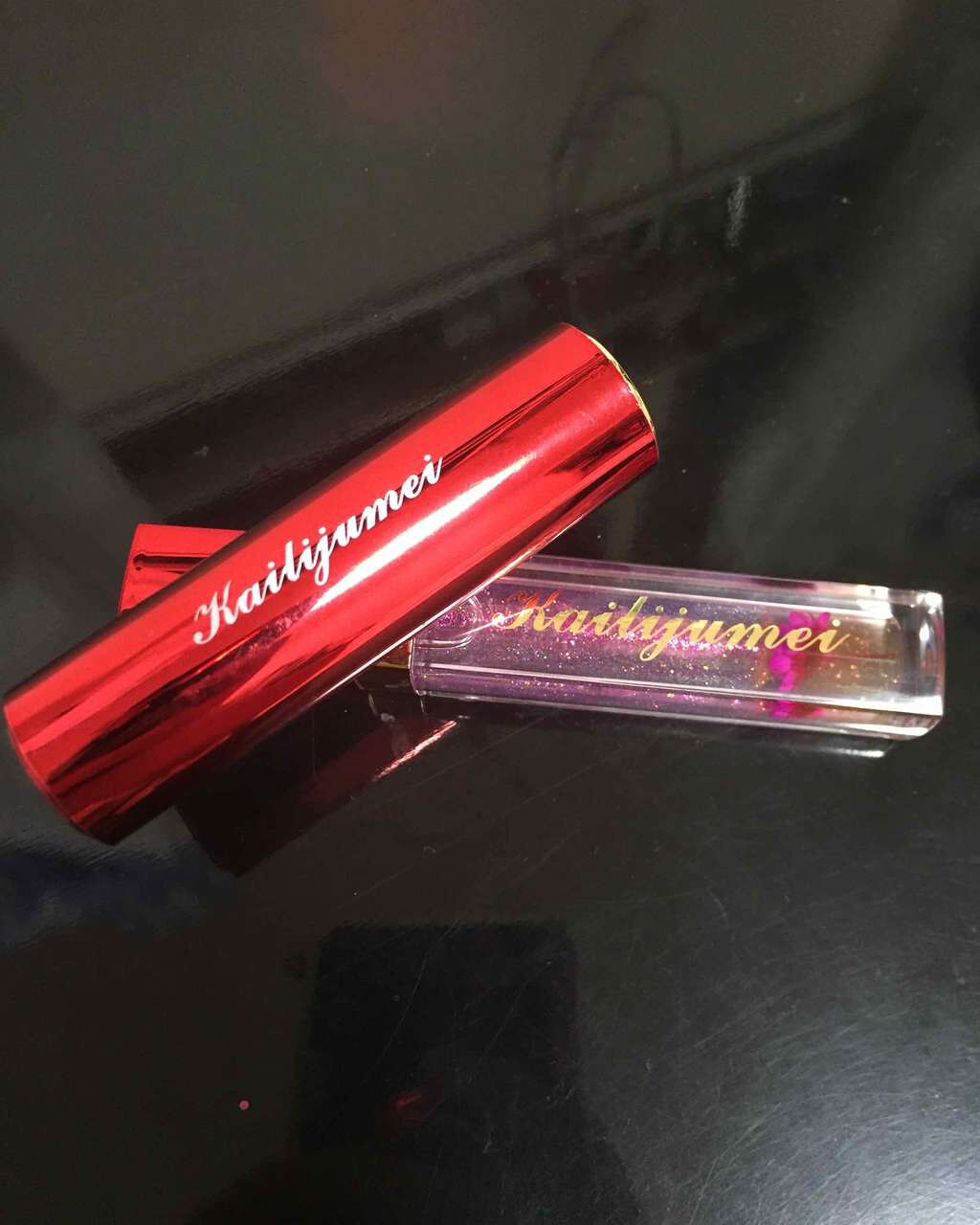 Marin on LIPS 「フラワーリップグロスです💓塗ると一気にうるうるの唇に見せてくれ..」(2枚目)