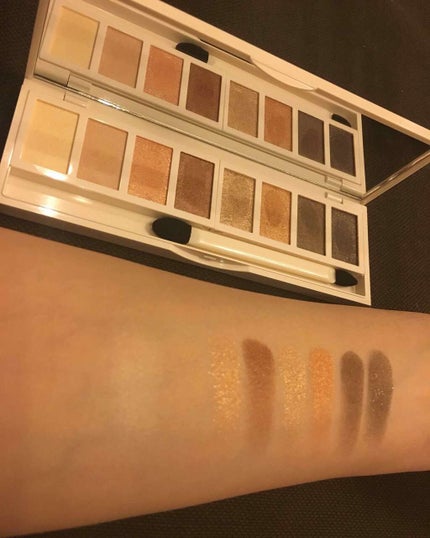 グラマラスヌード アイパレット (クリスマスコフレ 2017)/Visée/メイクアップキットを使ったクチコミ(3枚目)