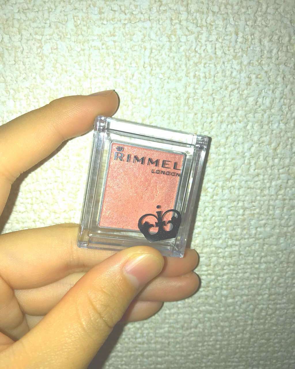 プリズム パウダーアイカラー/リンメル ロンドン/単色アイシャドウを使ったクチコミ(1枚目)