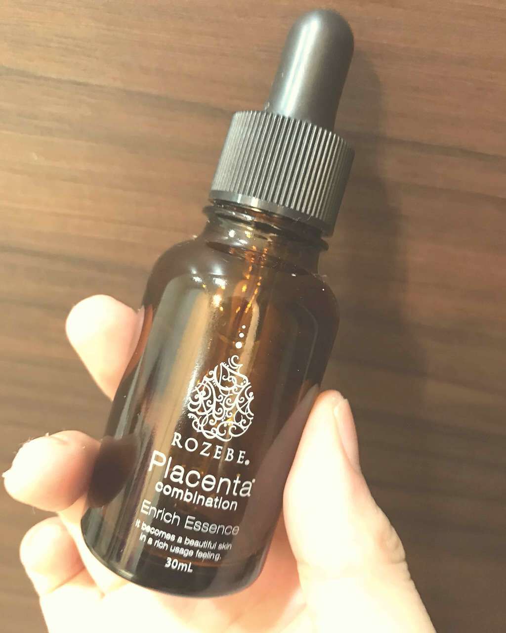 ロゼベプラセンタエンリッチエッセンス/ROZEBE/美容液を使ったクチコミ(1枚目)