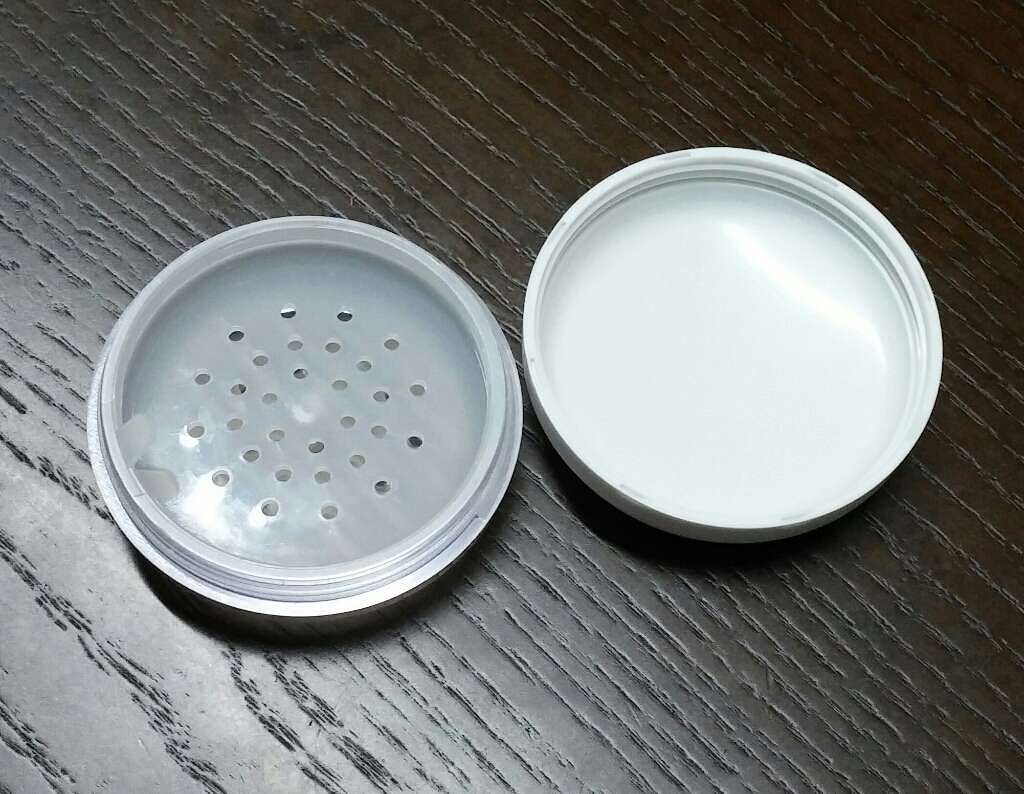 コンパクトパウダーケース/セリア/その他化粧小物を使ったクチコミ(1枚目)