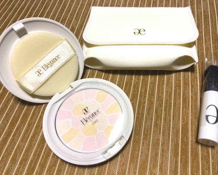 ラ プードル オートニュアンス/Elégance/プレストパウダーを使ったクチコミ(1枚目)