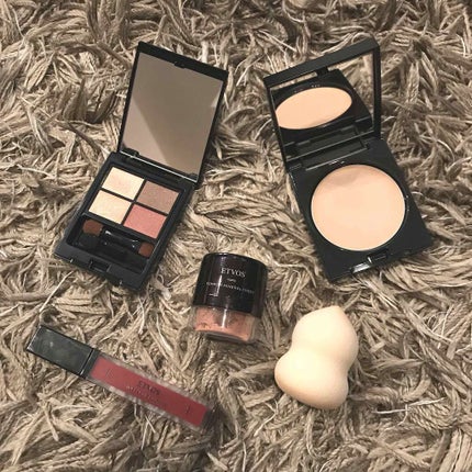 ミネラルアイカラーパレット/エトヴォス/アイシャドウパレットを使ったクチコミ(1枚目)