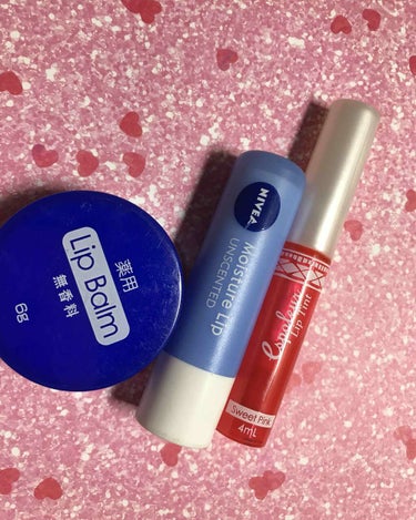 私の学校メイク ♡♡（リップ編）

まず使う商品！！
①ダイソー リップバーム
②Nivea モイスチャーリップ
③ダイソー リップティント スイートピンク

･*:.｡. .｡.:*･♡･*:.｡. 