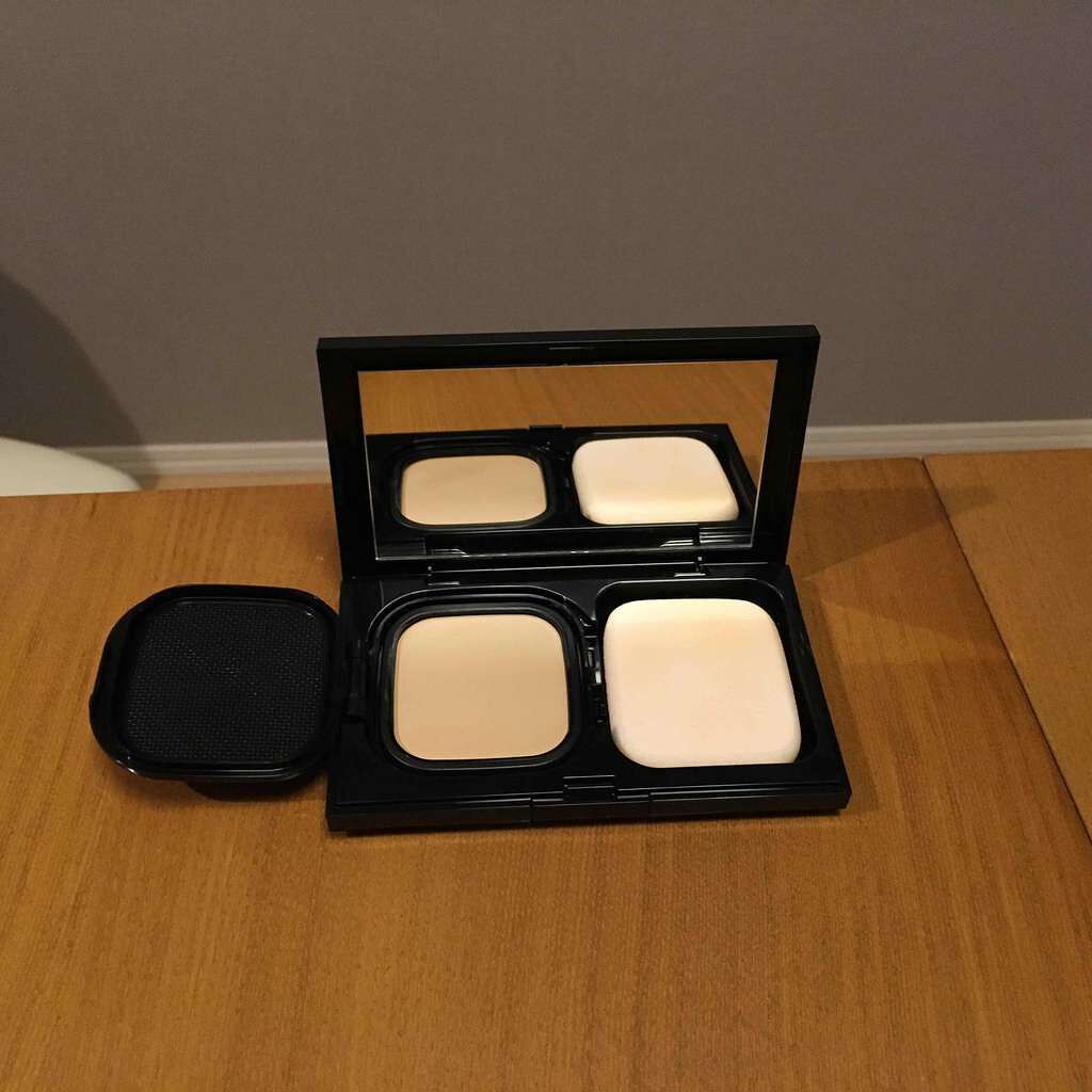 フレーム フィックス モイスチャライジング ソリッド ファンデーション/SUQQU/クリーム・エマルジョンファンデーションを使ったクチコミ(1枚目)