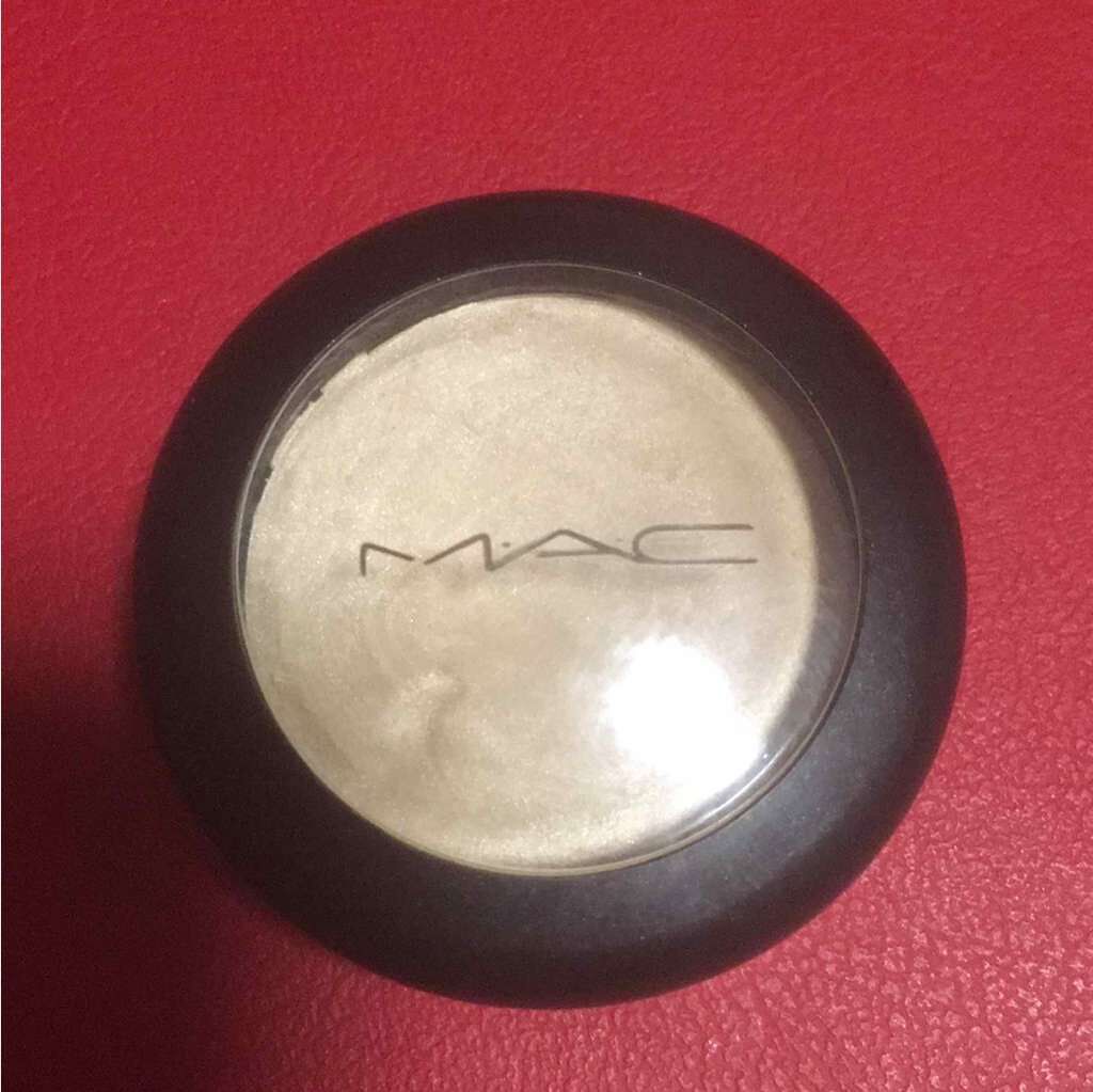 クリーム カラー ベース/M・A・C/ジェル・クリームアイシャドウを使ったクチコミ（1枚目）