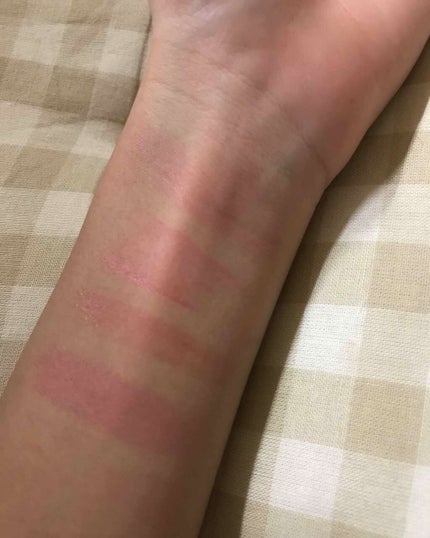 ベリーデリシャス カラーイン リキッドリップジューシー/ETUDE/口紅を使ったクチコミ(3枚目)