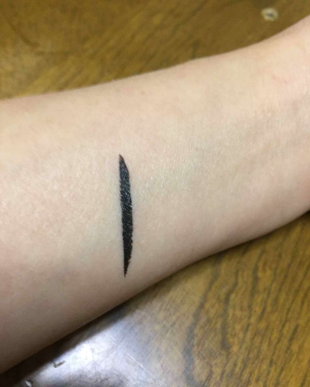 M ブラック アート リキッド ペンライナー/MISSHA/リキッドアイライナーを使ったクチコミ（2枚目）