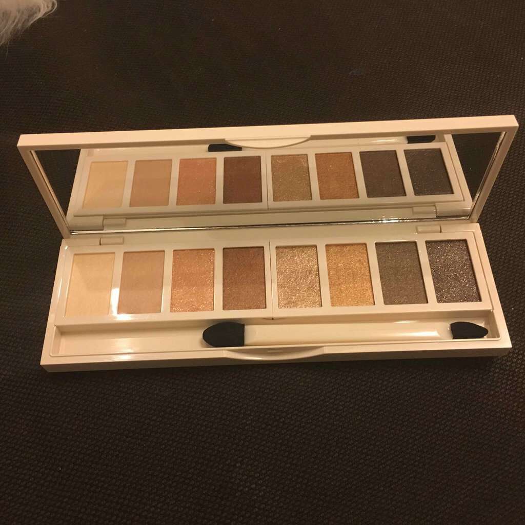 グラマラスヌード アイパレット (クリスマスコフレ 2017)/Visée/メイクアップキットを使ったクチコミ(1枚目)