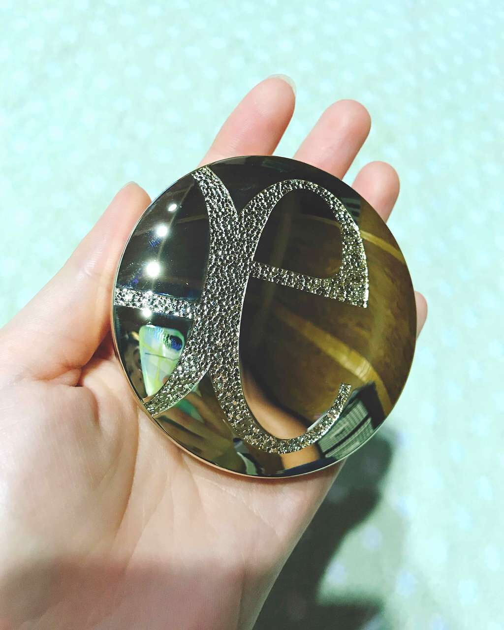 ラ プードル オートニュアンス/Elégance/プレストパウダーを使ったクチコミ（1枚目）