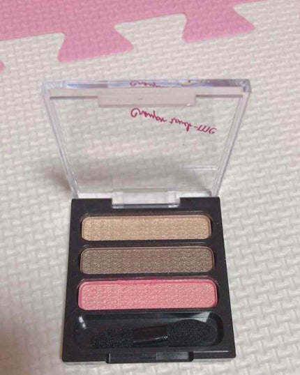 ST 3CアイシャドウE/キャンドゥ/アイシャドウパレットを使ったクチコミ(1枚目)