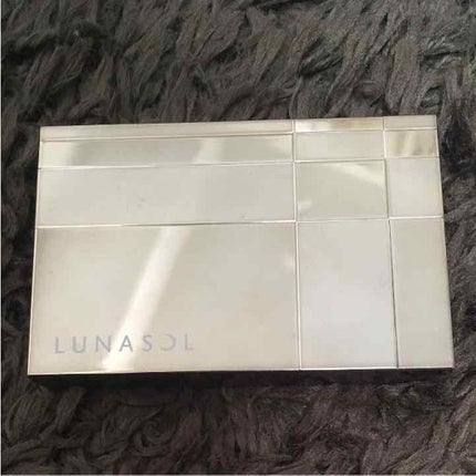 ブラウスタイリングコンパクト/LUNASOL/パウダーアイブロウを使ったクチコミ(3枚目)