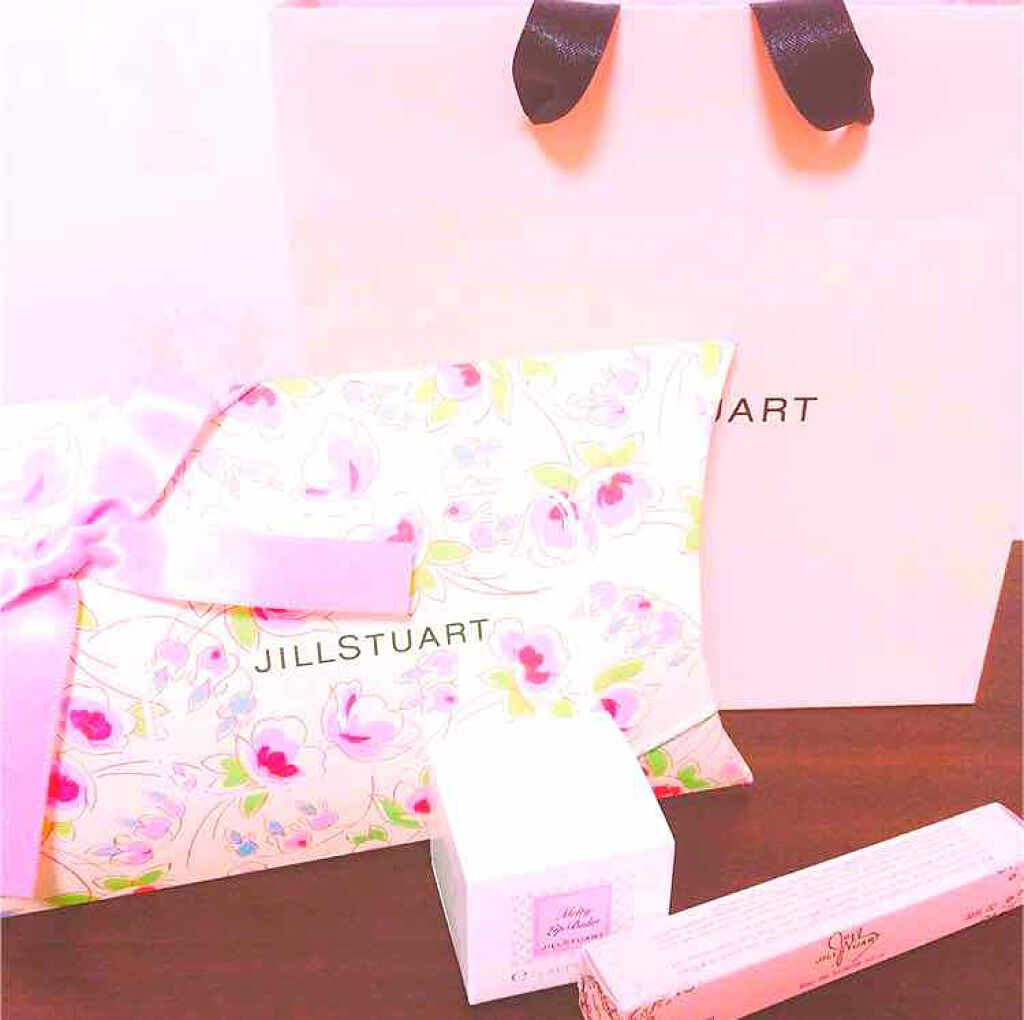 ジルスチュアート リラックス メルティ リップバーム/JILL STUART/リップケアを使ったクチコミ(1枚目)