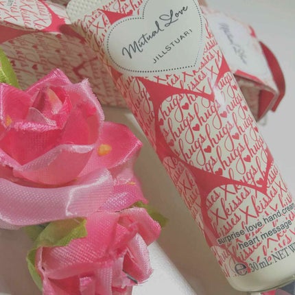 サプライズラブ ハンドクリーム/JILL STUART/ハンドクリームを使ったクチコミ(1枚目)