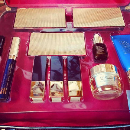 Makeup collection 2017/ESTEE LAUDER/メイクアップキットを使ったクチコミ(1枚目)