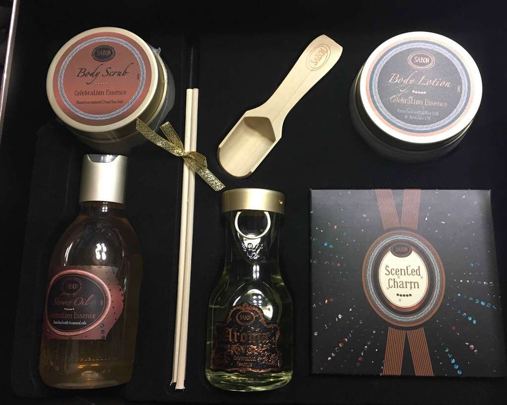 サボン セレブレーションウィッシズ/SABON/ボディスクラブを使ったクチコミ（2枚目）