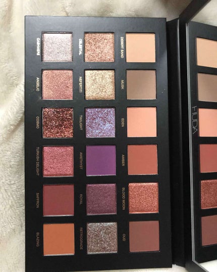 フーダビューティ デザート ダスク アイシャドウパレット/Huda Beauty/アイシャドウパレットを使ったクチコミ(2枚目)